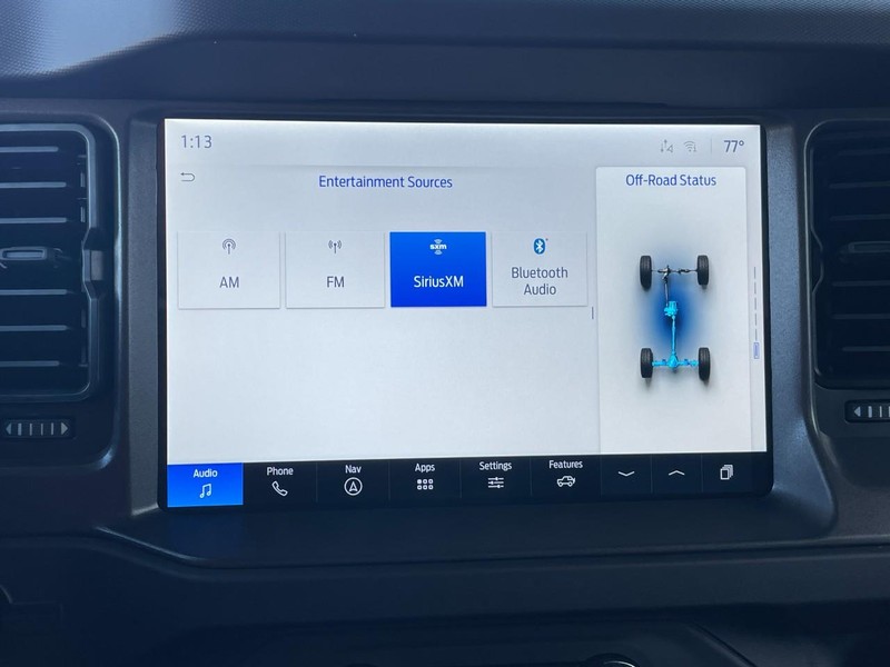 Ford Bronco Vehicle Full-screen Gallery Image 35