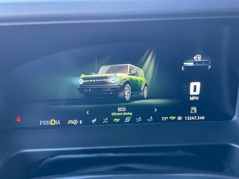 Ford Bronco Vehicle Full-screen Gallery Image 47