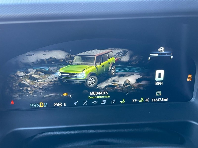 Ford Bronco Vehicle Full-screen Gallery Image 50