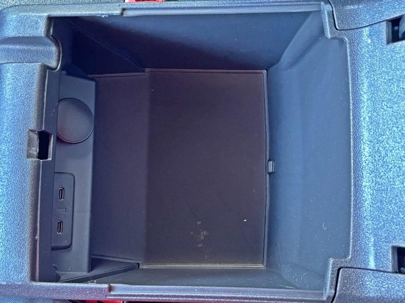 Ford Bronco Vehicle Full-screen Gallery Image 52