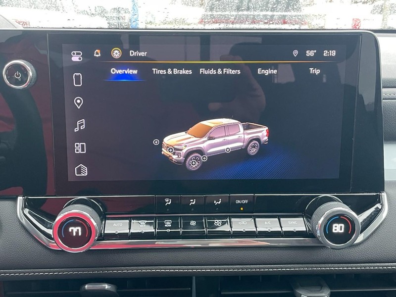 Chevrolet Colorado Vehicle Full-screen Gallery Image 32