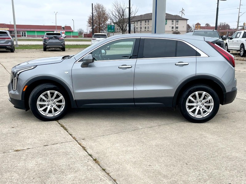 Cadillac XT4 Vehicle Full-screen Gallery Image 06