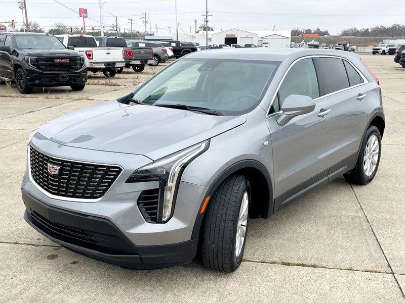 Cadillac XT4 Vehicle Full-screen Gallery Image 07