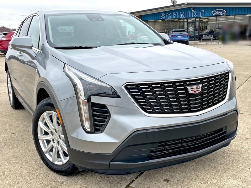 Cadillac XT4 Vehicle Full-screen Gallery Image 08