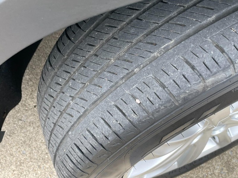 Cadillac XT4 Vehicle Full-screen Gallery Image 09