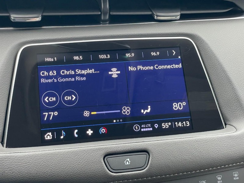 Cadillac XT4 Vehicle Full-screen Gallery Image 32