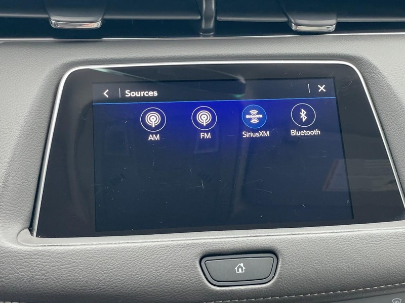 Cadillac XT4 Vehicle Full-screen Gallery Image 33