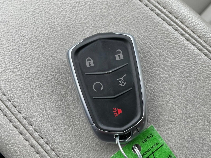 Cadillac XT4 Vehicle Full-screen Gallery Image 42