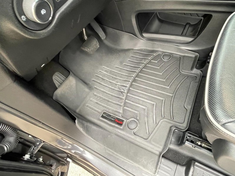 Chrysler Pacifica Vehicle Full-screen Gallery Image 30