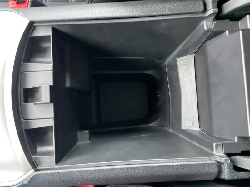 Ford Edge Vehicle Full-screen Gallery Image 44