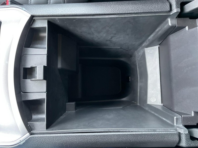 Ford Edge Vehicle Full-screen Gallery Image 44