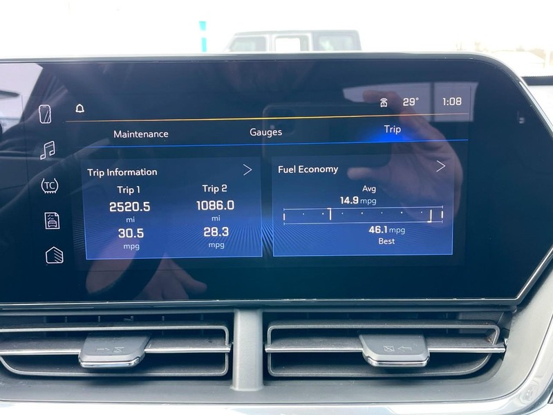 Chevrolet Trax Vehicle Full-screen Gallery Image 30