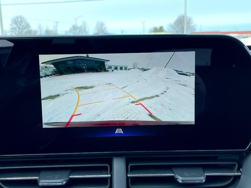 Chevrolet Trax Vehicle Full-screen Gallery Image 34