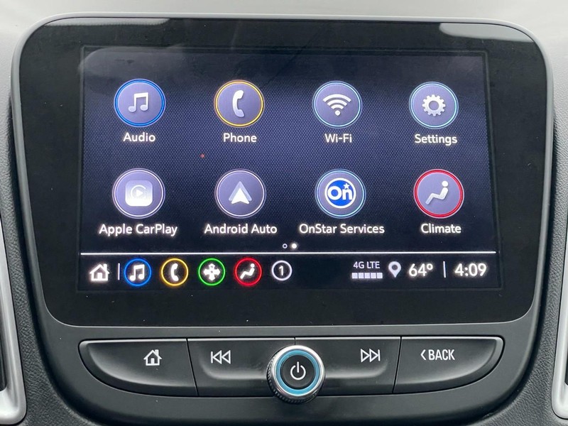 Chevrolet Malibu Vehicle Full-screen Gallery Image 32