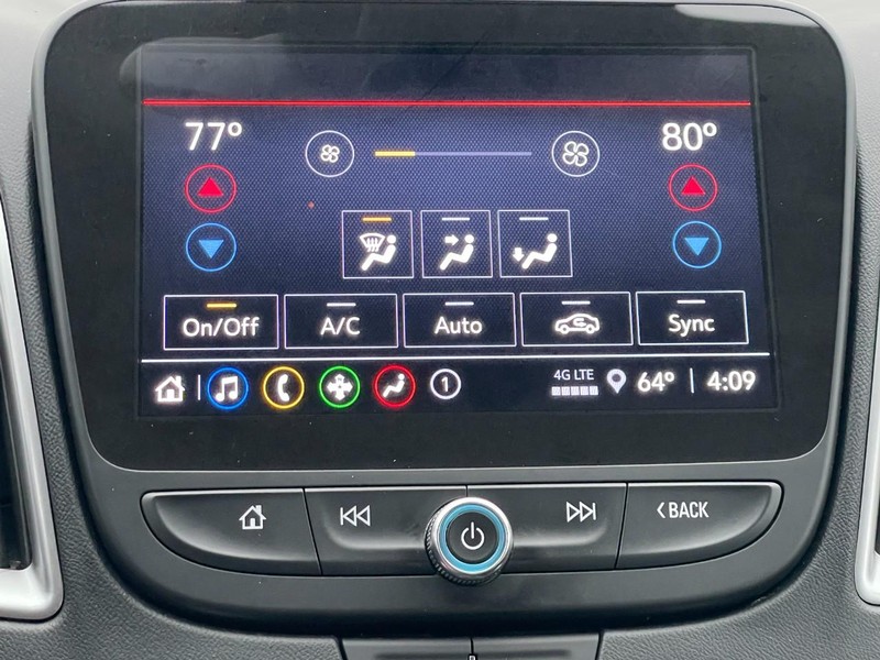 Chevrolet Malibu Vehicle Full-screen Gallery Image 33