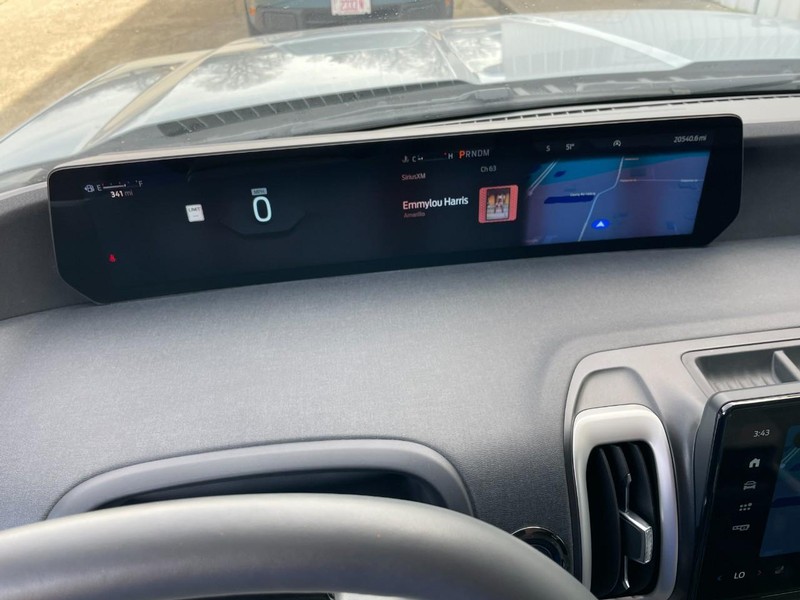 Ford Expedition Max Vehicle Full-screen Gallery Image 32