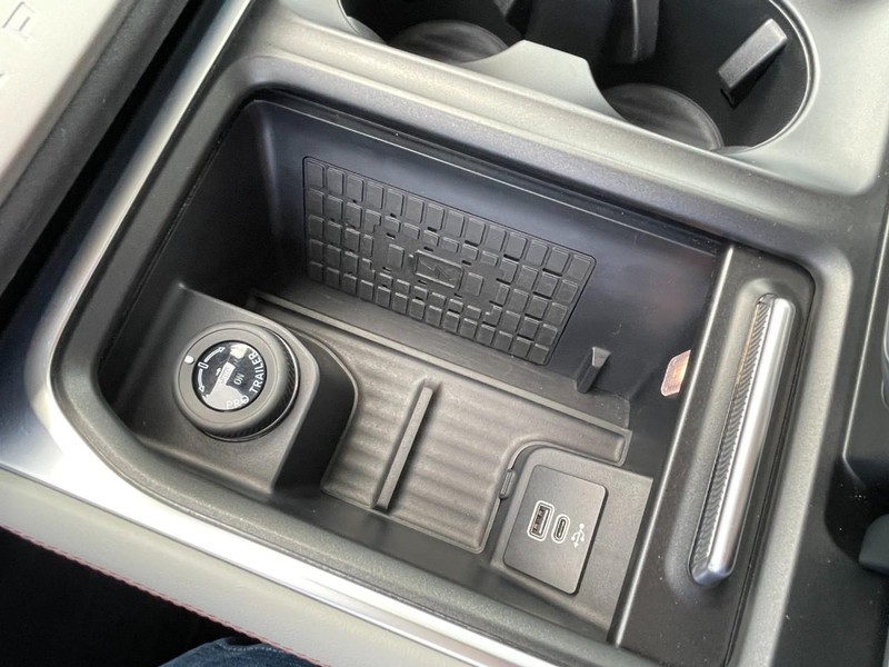 Ford Expedition Max Vehicle Full-screen Gallery Image 47
