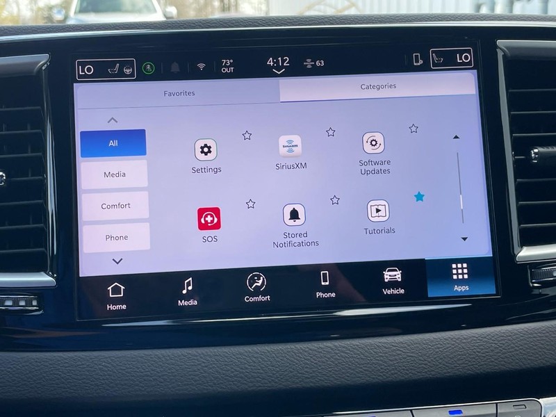 Chrysler Pacifica Vehicle Full-screen Gallery Image 47