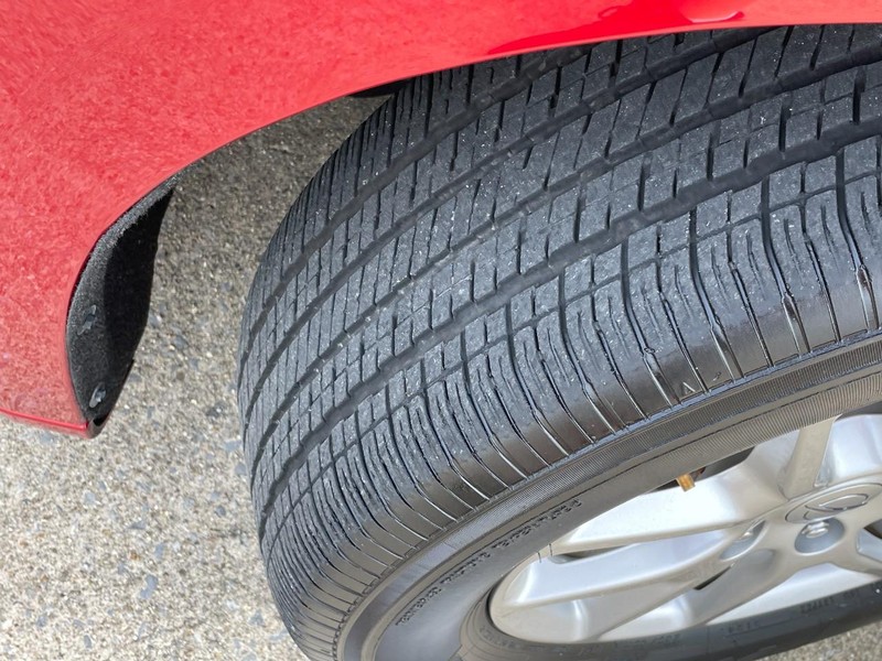 Chrysler Pacifica Vehicle Full-screen Gallery Image 09