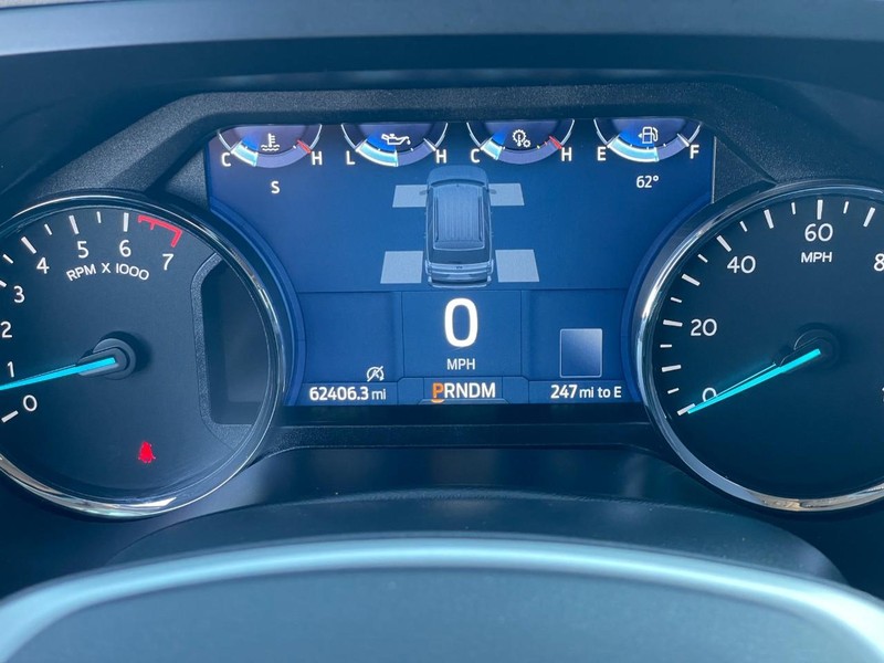 Ford Expedition Vehicle Full-screen Gallery Image 36