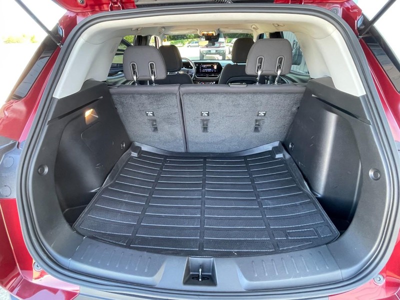 Chevrolet TrailBlazer Vehicle Full-screen Gallery Image 12