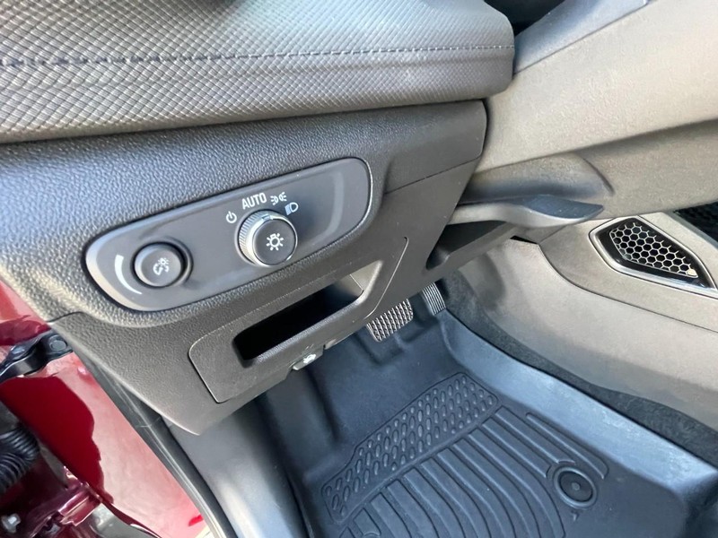 Chevrolet TrailBlazer Vehicle Full-screen Gallery Image 18