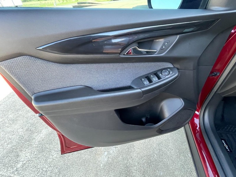 Chevrolet TrailBlazer Vehicle Full-screen Gallery Image 21