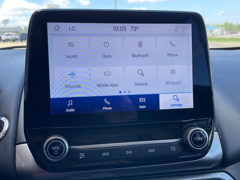 Ford EcoSport Vehicle Full-screen Gallery Image 37