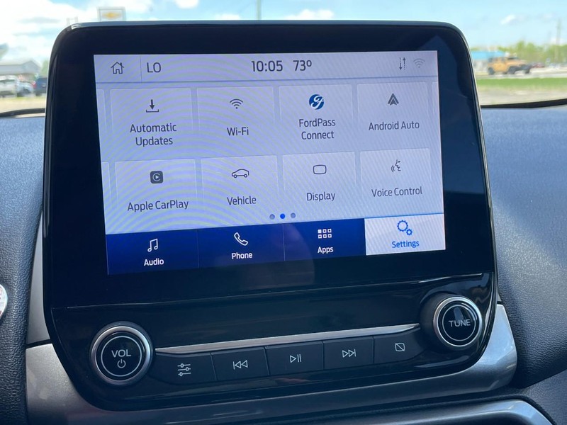 Ford EcoSport Vehicle Full-screen Gallery Image 38