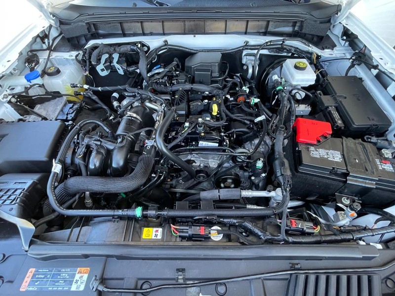 Ford Bronco Vehicle Full-screen Gallery Image 12