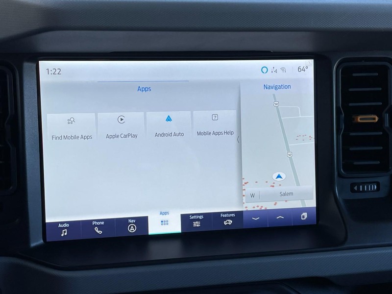 Ford Bronco Vehicle Full-screen Gallery Image 41