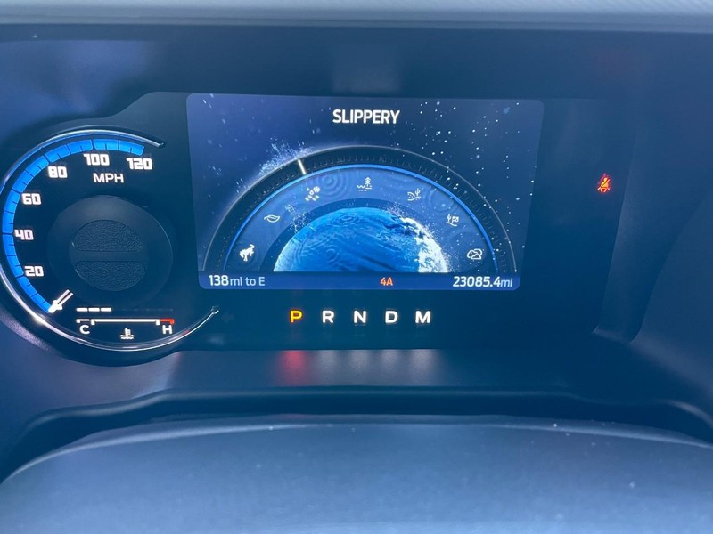 Ford Bronco Vehicle Full-screen Gallery Image 51