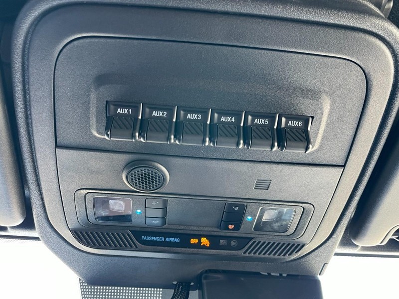 Ford Bronco Vehicle Full-screen Gallery Image 60