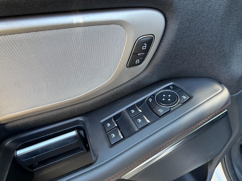 Ford Expedition Vehicle Full-screen Gallery Image 33