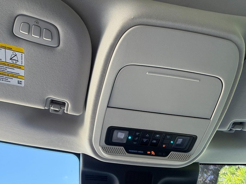 Ford Expedition Vehicle Full-screen Gallery Image 60