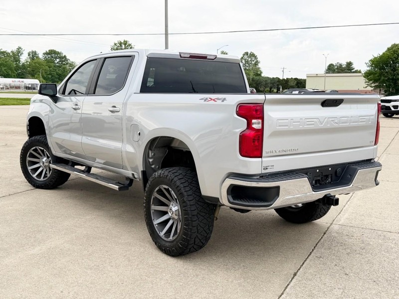 Chevrolet Silverado 1500 Vehicle Full-screen Gallery Image 07