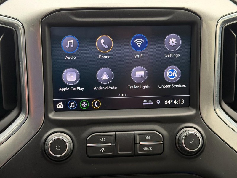 Chevrolet Silverado 1500 Vehicle Full-screen Gallery Image 34