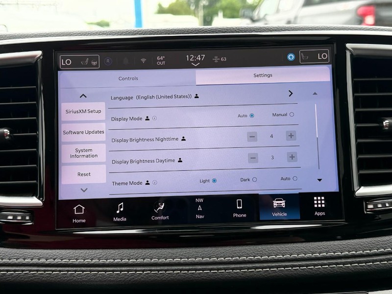Chrysler Pacifica Vehicle Full-screen Gallery Image 47