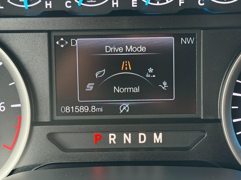 Ford Expedition Vehicle Full-screen Gallery Image 48