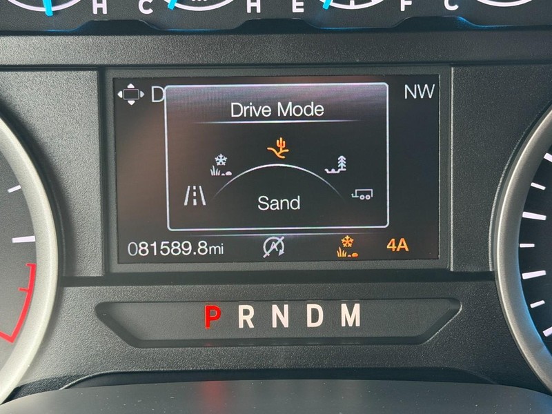 Ford Expedition Vehicle Full-screen Gallery Image 50