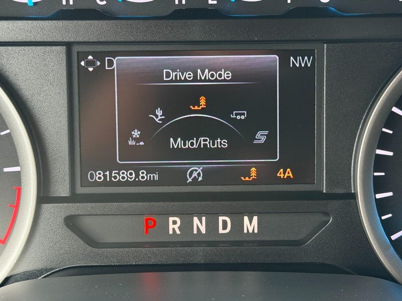 Ford Expedition Vehicle Full-screen Gallery Image 51