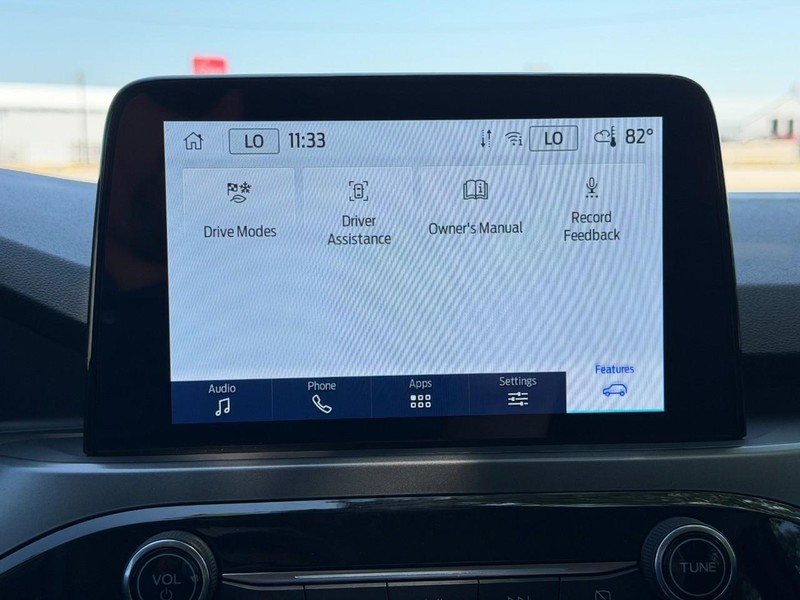 Ford Escape Vehicle Full-screen Gallery Image 39