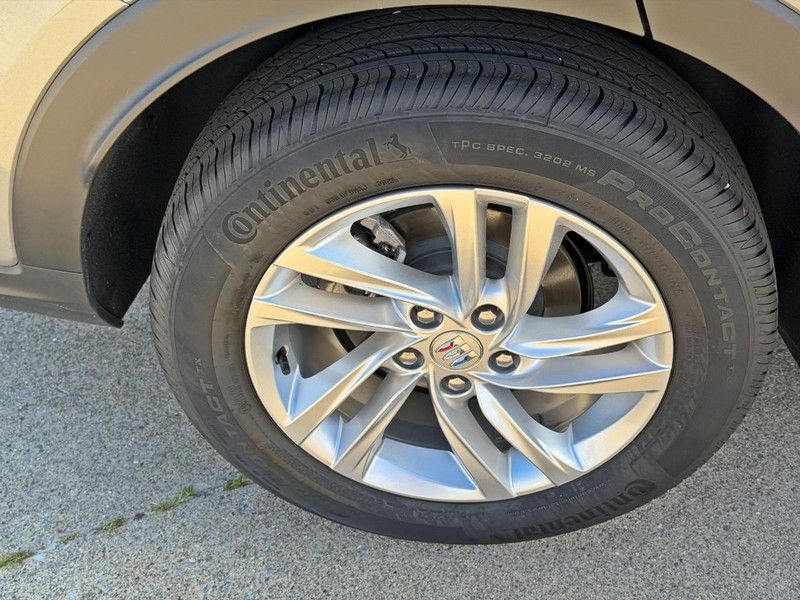 Buick Envista Vehicle Full-screen Gallery Image 10