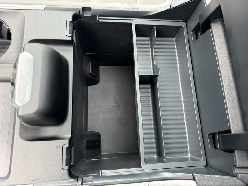 Ford Expedition Vehicle Full-screen Gallery Image 58
