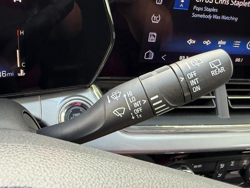 Chevrolet Trax Vehicle Full-screen Gallery Image 26