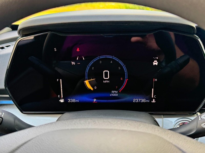 Chevrolet Trax Vehicle Full-screen Gallery Image 28