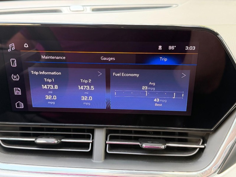 Chevrolet Trax Vehicle Full-screen Gallery Image 35