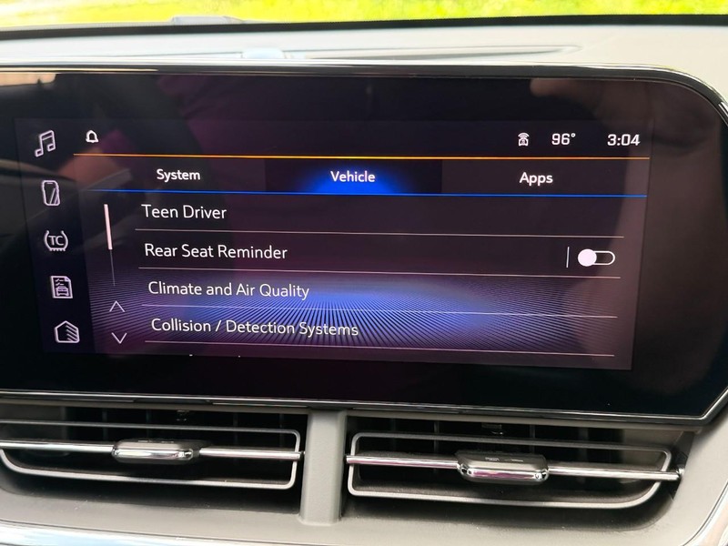 Chevrolet Trax Vehicle Full-screen Gallery Image 40