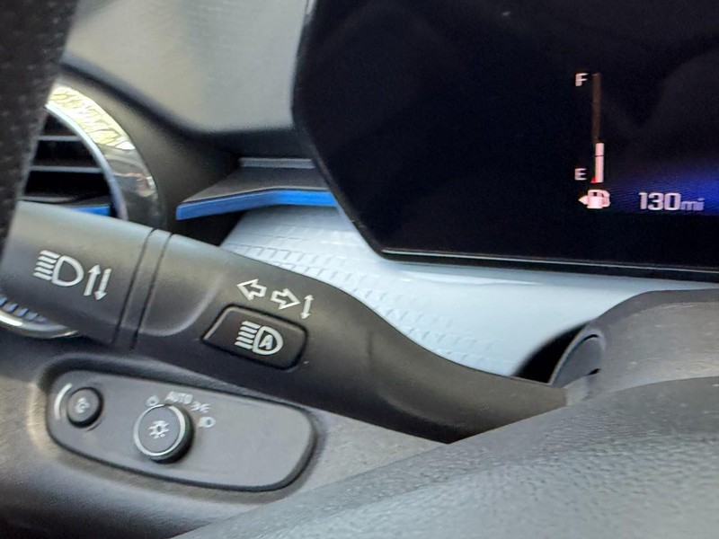 Chevrolet Trax Vehicle Full-screen Gallery Image 27