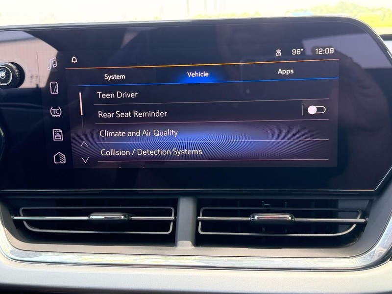 Chevrolet Trax Vehicle Full-screen Gallery Image 37